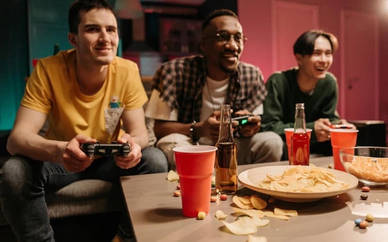 The Dynamics Between Mars and Jupiter in Synastry: Boundless Energy