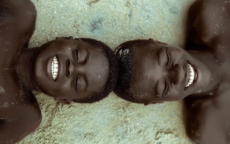 The Dynamics Between the Moon and Ascendant/Descendant in Synastry: Safe Presence